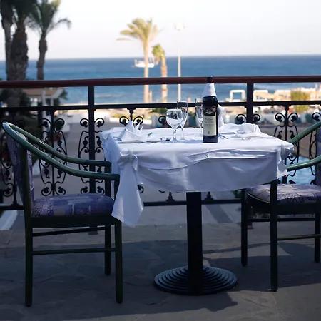 度假村 Dessole Olympos 4*